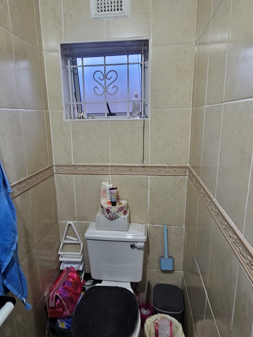 To Let 3 Bedroom Property for Rent in Malvern KwaZulu-Natal