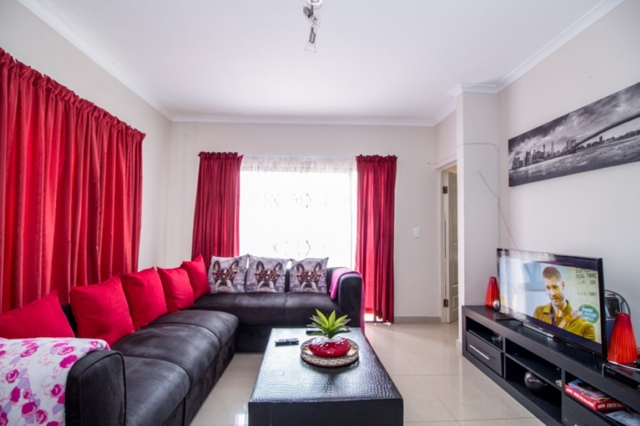 3 Bedroom Property for Sale in Amanzimtoti KwaZulu-Natal