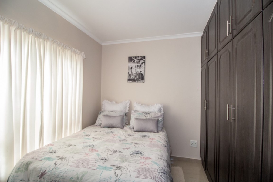 3 Bedroom Property for Sale in Amanzimtoti KwaZulu-Natal