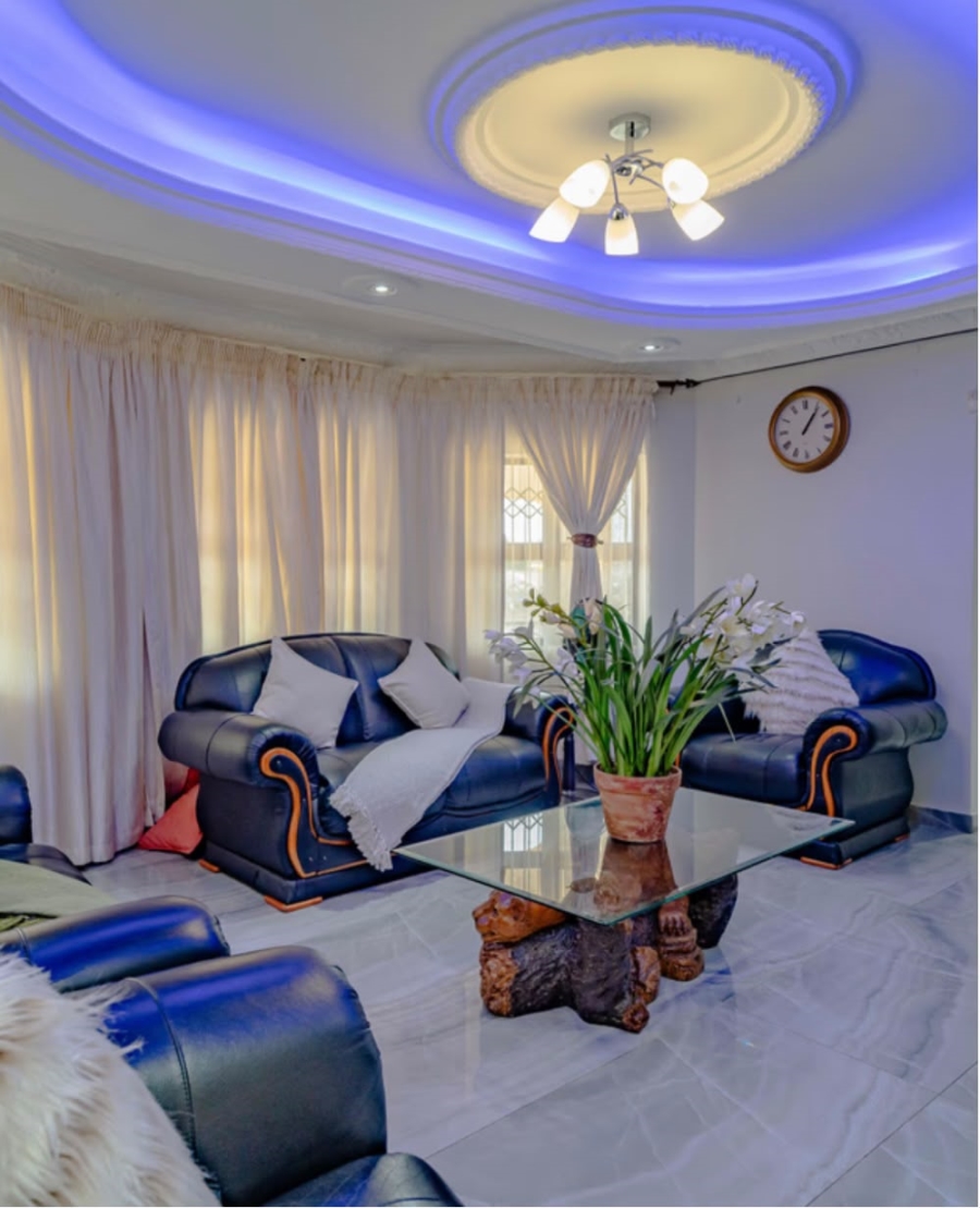 5 Bedroom Property for Sale in Cato Manor KwaZulu-Natal