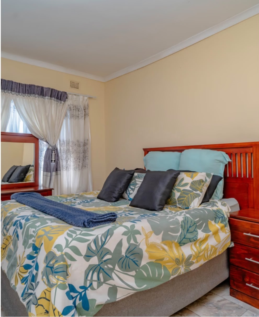 5 Bedroom Property for Sale in Cato Manor KwaZulu-Natal