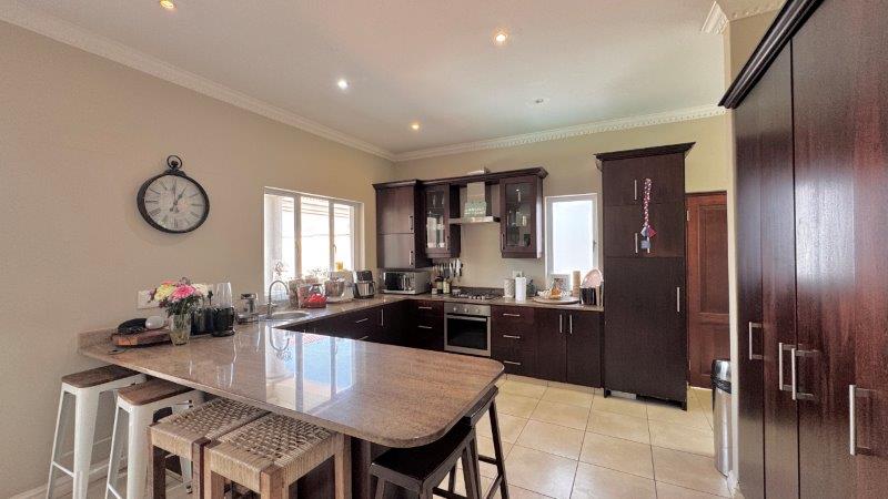 3 Bedroom Property for Sale in Umhlanga KwaZulu-Natal