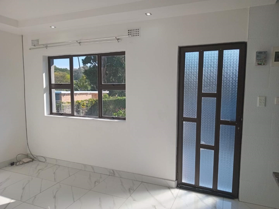 To Let 2 Bedroom Property for Rent in Chiltern Hills KwaZulu-Natal