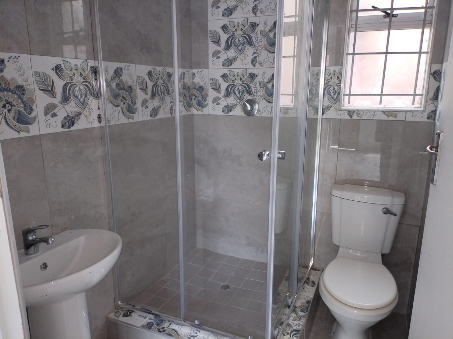 To Let 1 Bedroom Property for Rent in Glen Ashley KwaZulu-Natal
