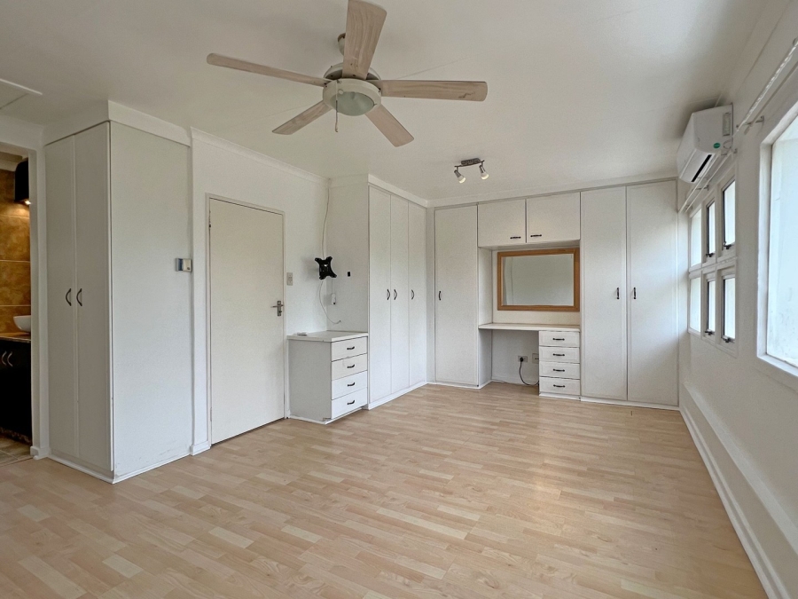 2 Bedroom Property for Sale in Umgeni KwaZulu-Natal