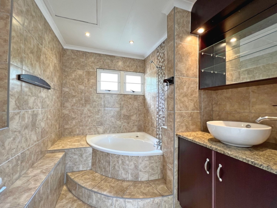 2 Bedroom Property for Sale in Umgeni KwaZulu-Natal