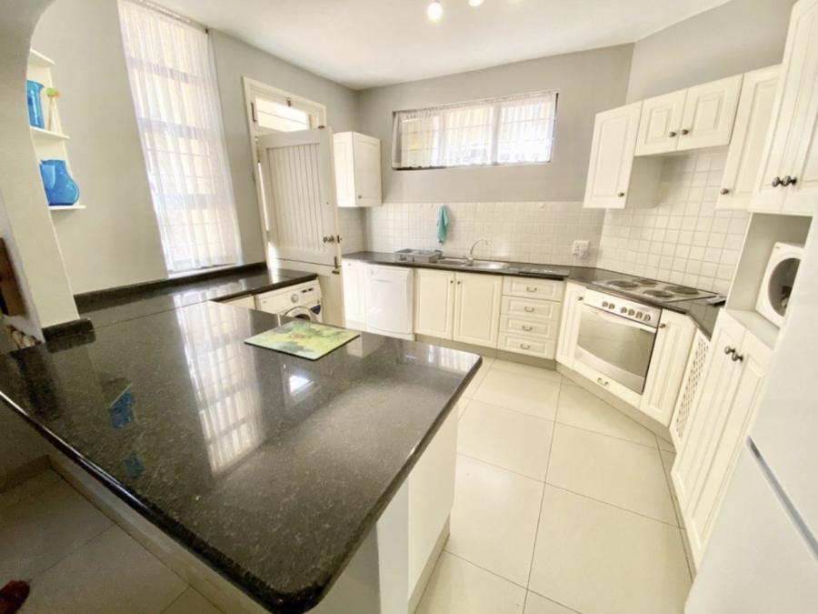 To Let 3 Bedroom Property for Rent in Umhlanga KwaZulu-Natal