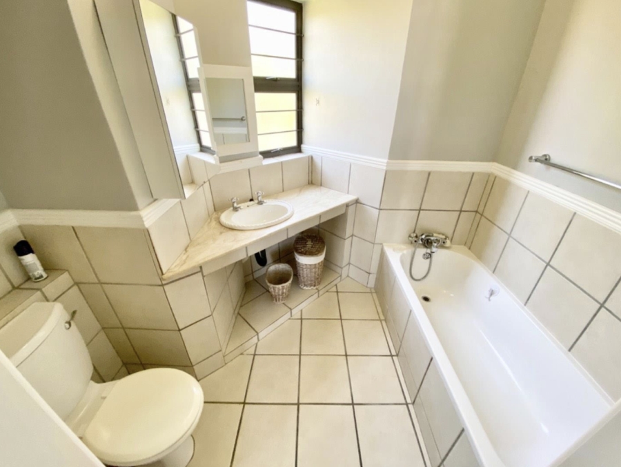 To Let 3 Bedroom Property for Rent in Umhlanga KwaZulu-Natal