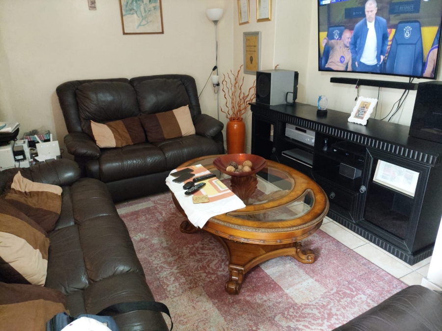 3 Bedroom Property for Sale in Bellair KwaZulu-Natal