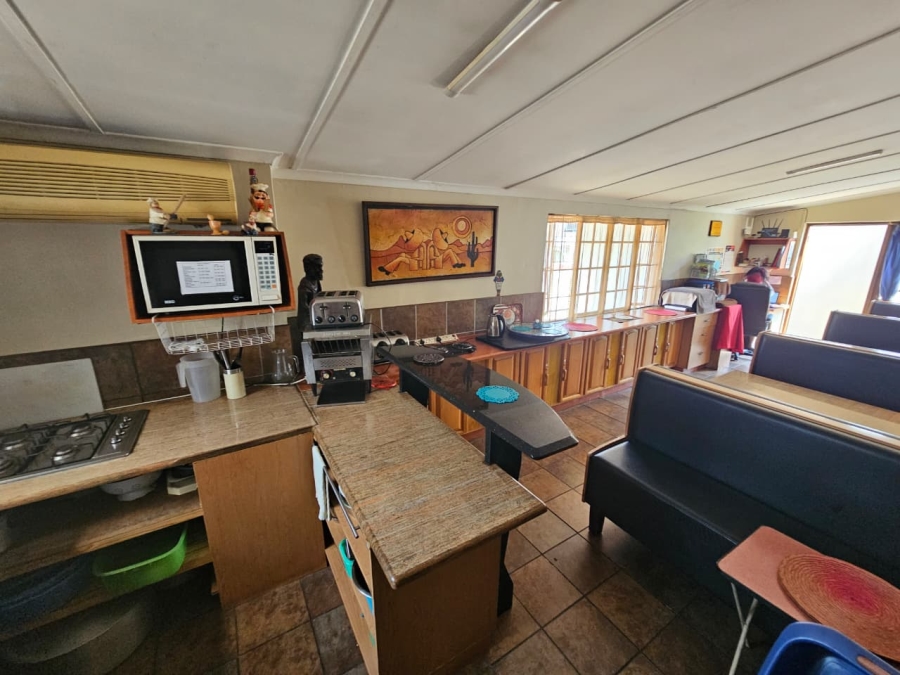 10 Bedroom Property for Sale in Bluff KwaZulu-Natal
