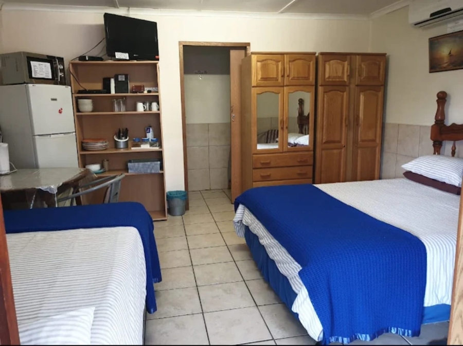 10 Bedroom Property for Sale in Bluff KwaZulu-Natal