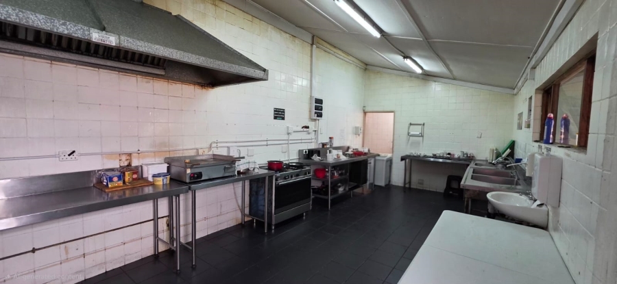 To Let Commercial Property for Rent in Bluff KwaZulu-Natal