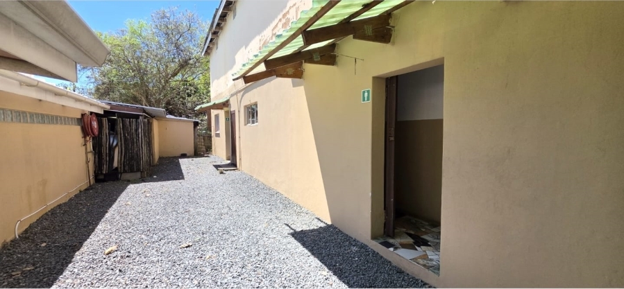 To Let Commercial Property for Rent in Bluff KwaZulu-Natal