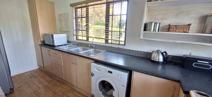 To Let 1 Bedroom Property for Rent in Gillitts KwaZulu-Natal