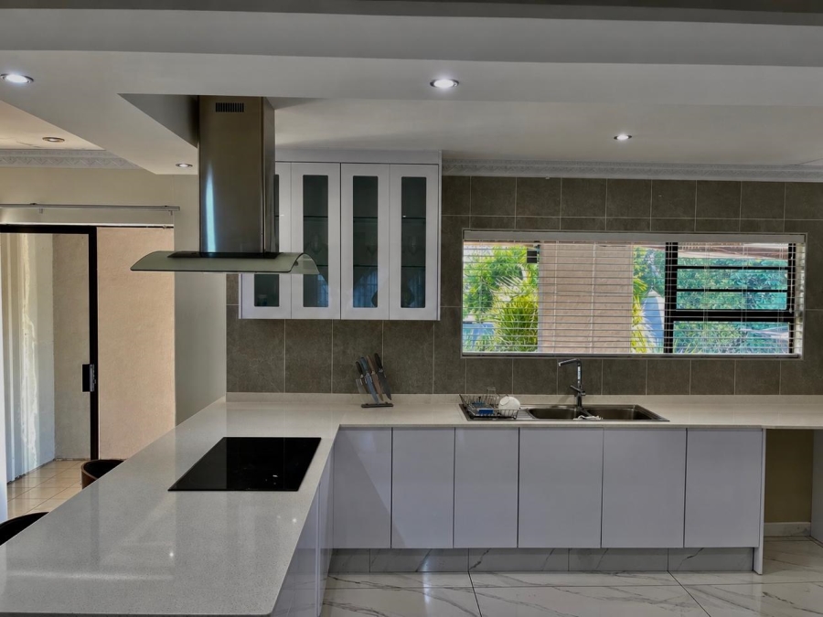 3 Bedroom Property for Sale in Aviary Hill KwaZulu-Natal