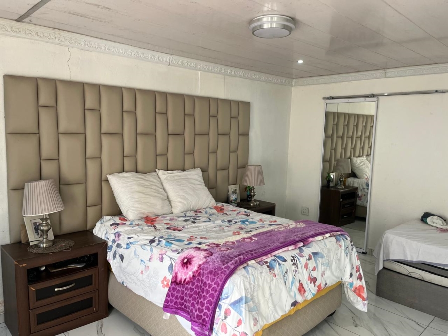 3 Bedroom Property for Sale in Aviary Hill KwaZulu-Natal