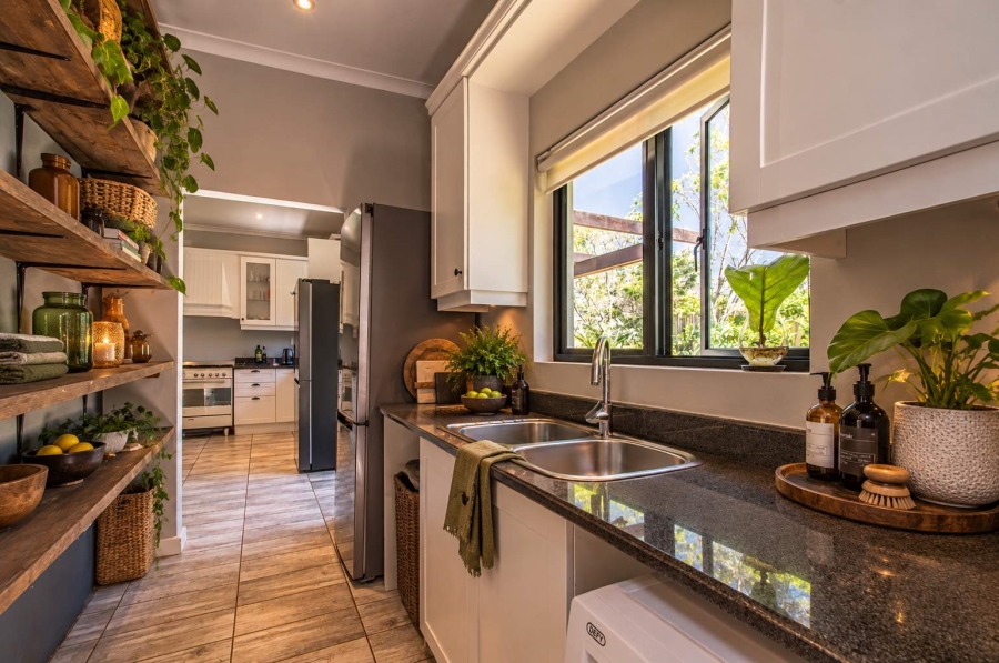 4 Bedroom Property for Sale in Cotswold Downs Estates KwaZulu-Natal