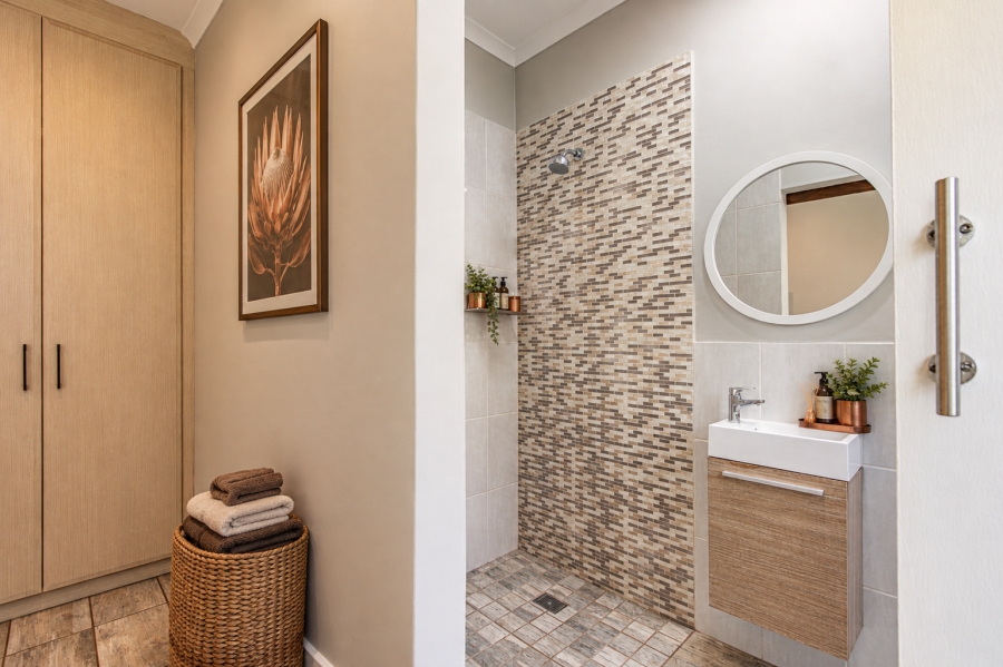 4 Bedroom Property for Sale in Cotswold Downs Estates KwaZulu-Natal