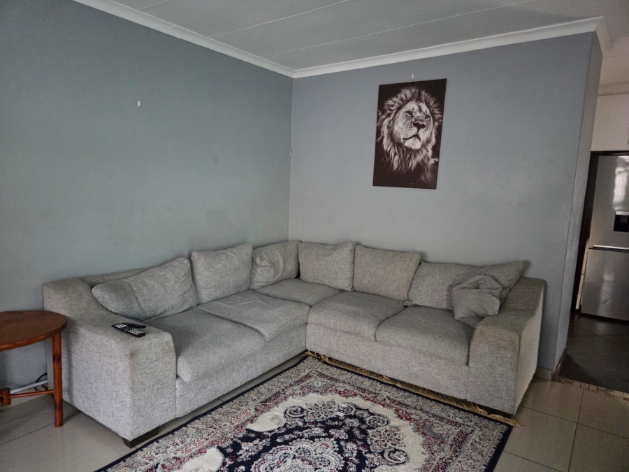 To Let 3 Bedroom Property for Rent in Malvern KwaZulu-Natal