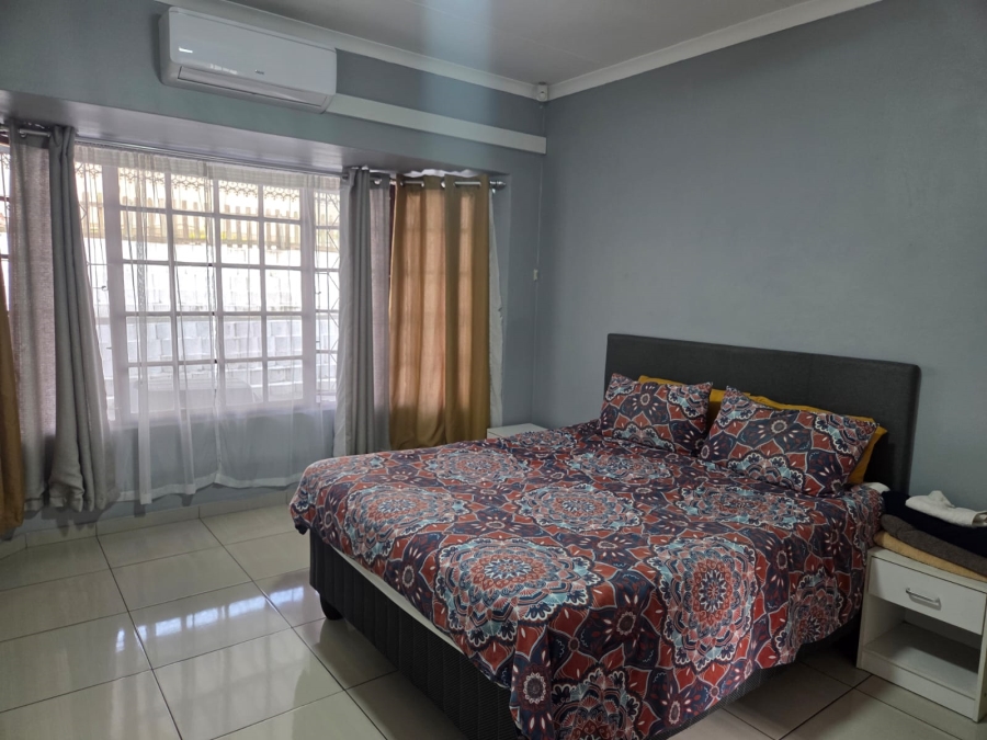 To Let 3 Bedroom Property for Rent in Malvern KwaZulu-Natal