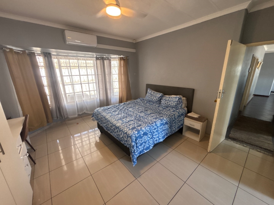 To Let 3 Bedroom Property for Rent in Malvern KwaZulu-Natal