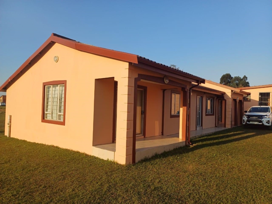 6 Bedroom Property for Sale in Umlazi KwaZulu-Natal