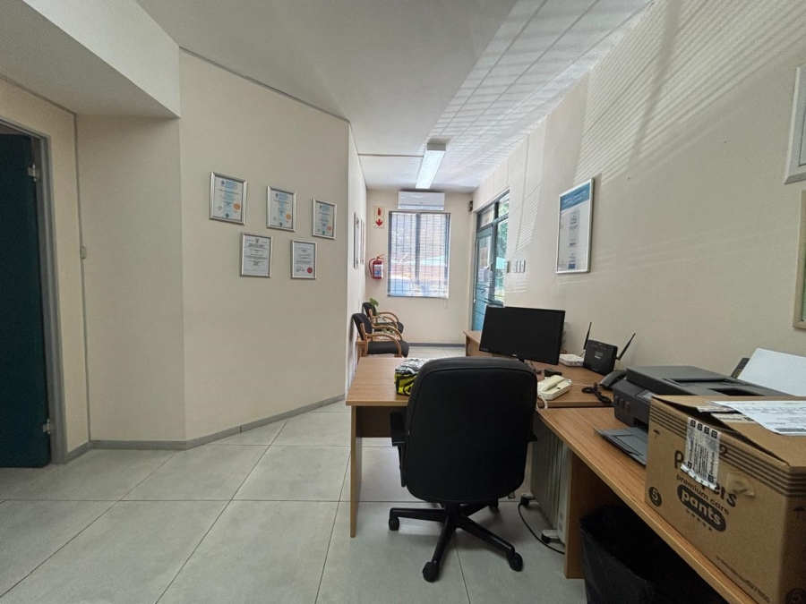 To Let Commercial Property for Rent in Hillcrest KwaZulu-Natal