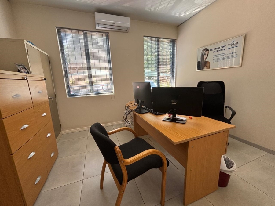 To Let Commercial Property for Rent in Hillcrest KwaZulu-Natal