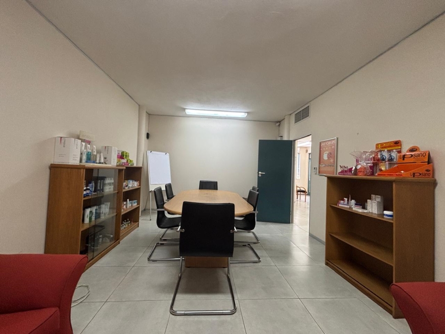 To Let Commercial Property for Rent in Hillcrest KwaZulu-Natal