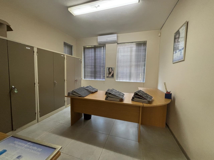 To Let Commercial Property for Rent in Hillcrest KwaZulu-Natal