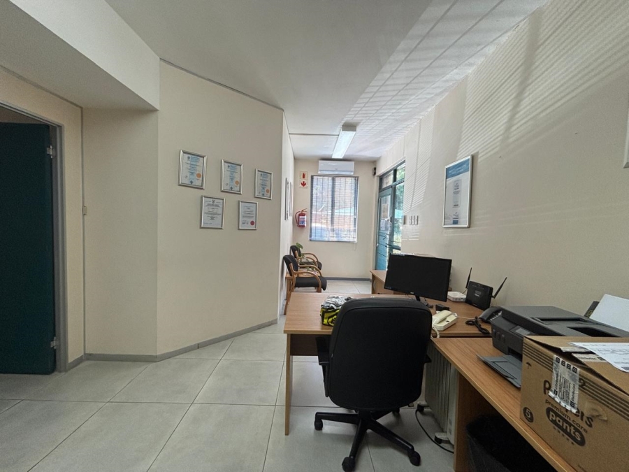 To Let Commercial Property for Rent in Hillcrest KwaZulu-Natal