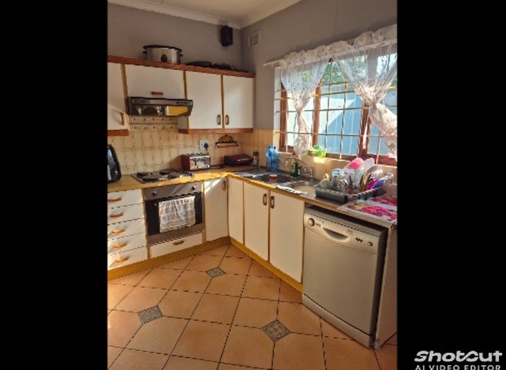 To Let 3 Bedroom Property for Rent in Sarnia KwaZulu-Natal
