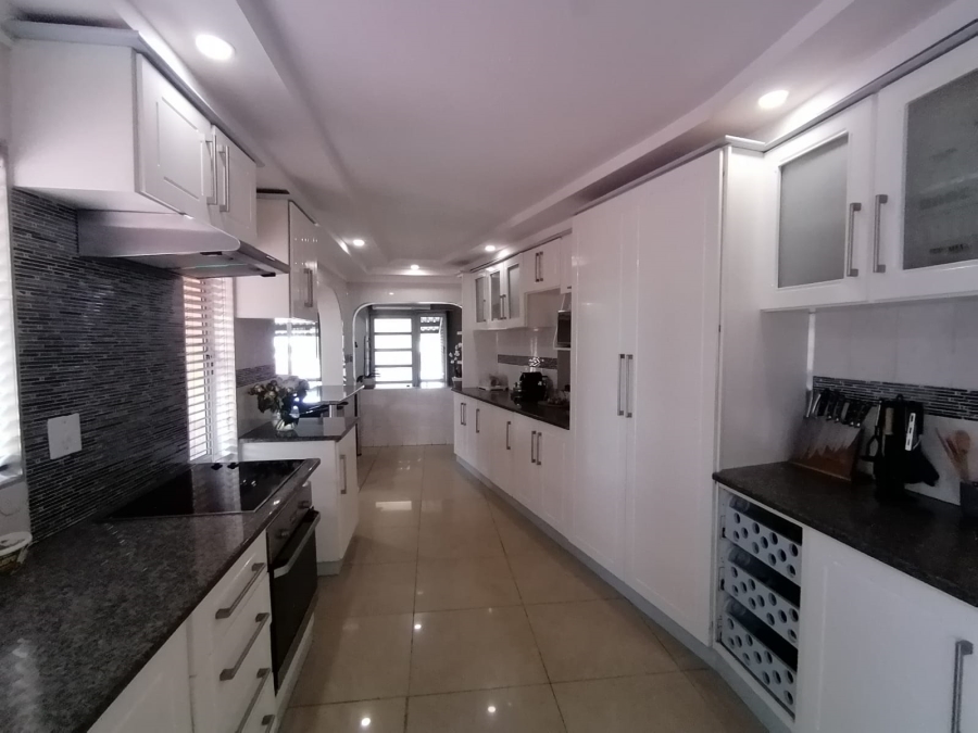 4 Bedroom Property for Sale in Escombe KwaZulu-Natal