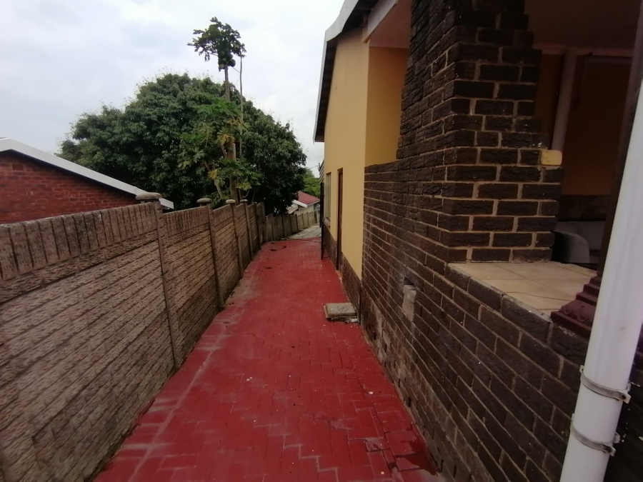 4 Bedroom Property for Sale in Escombe KwaZulu-Natal