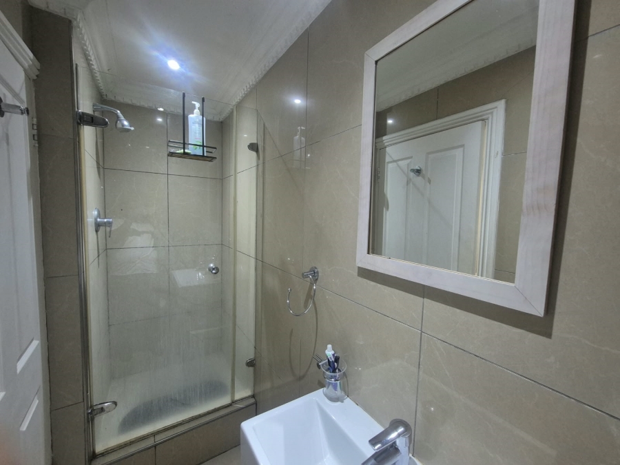 1 Bedroom Property for Sale in Point KwaZulu-Natal