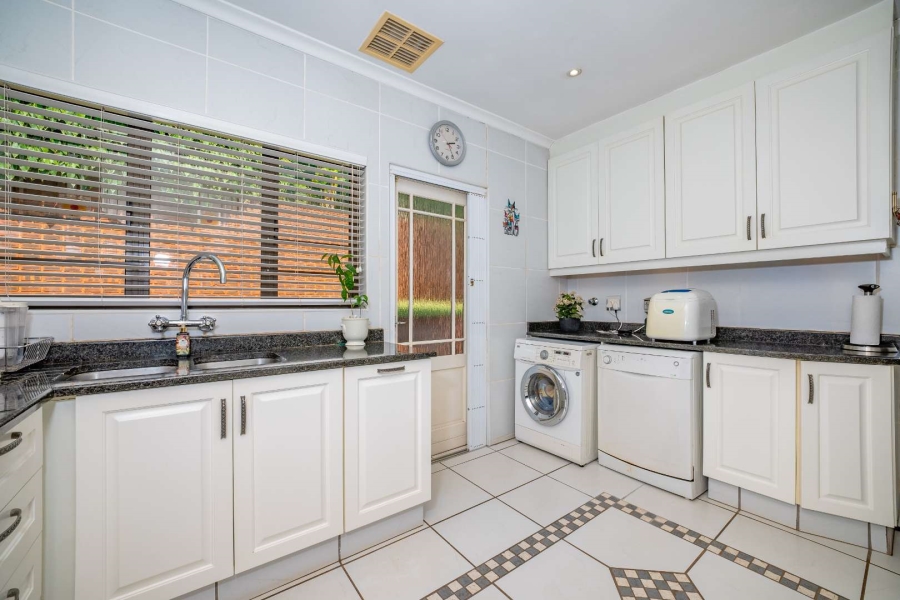 3 Bedroom Property for Sale in Glen Anil KwaZulu-Natal