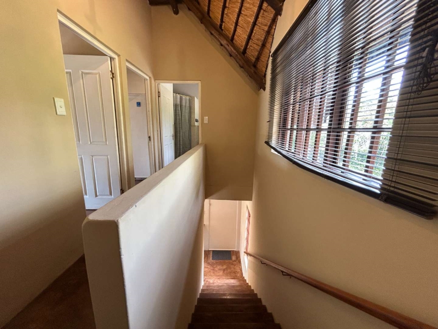 To Let 2 Bedroom Property for Rent in Crestholme KwaZulu-Natal