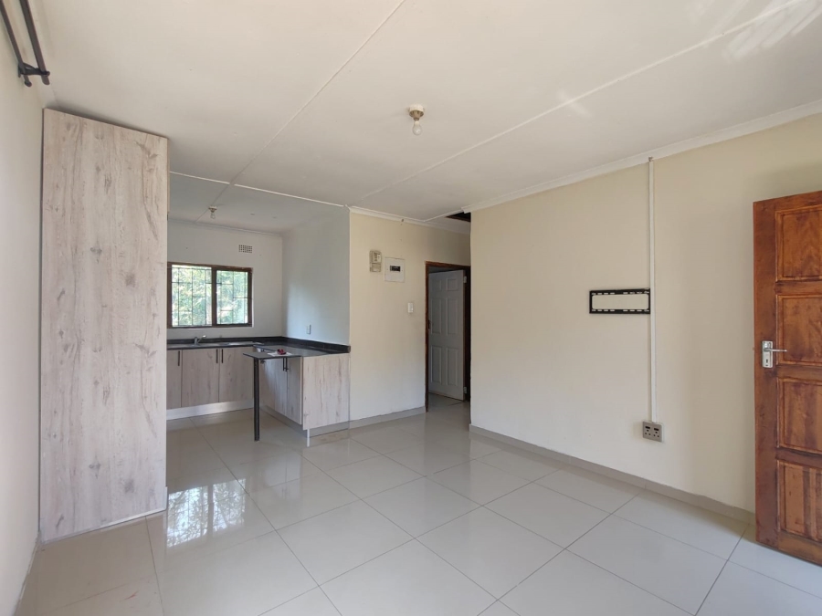 To Let 2 Bedroom Property for Rent in Motalabad KwaZulu-Natal