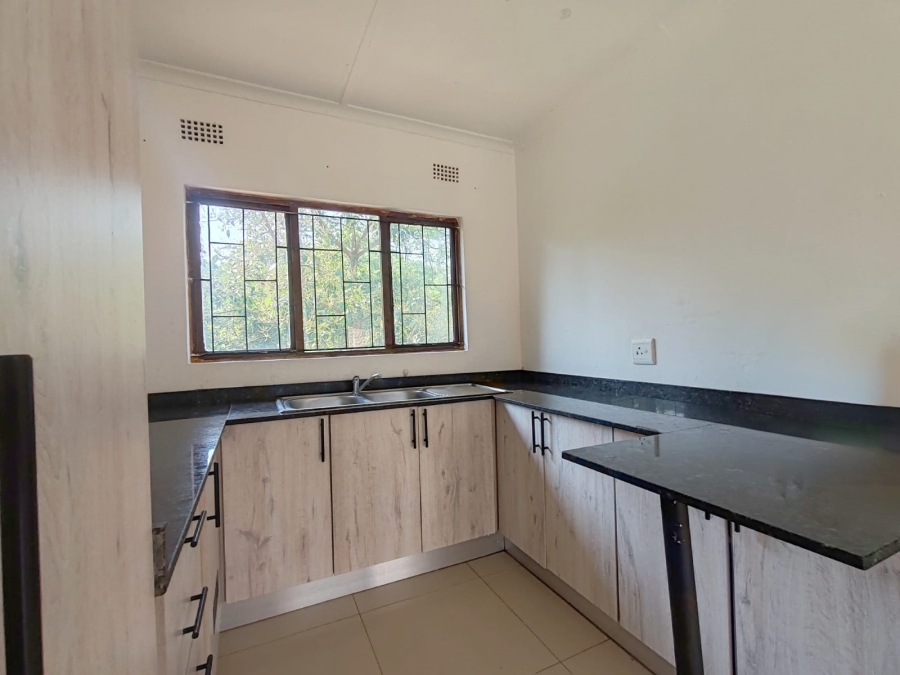 To Let 2 Bedroom Property for Rent in Motalabad KwaZulu-Natal