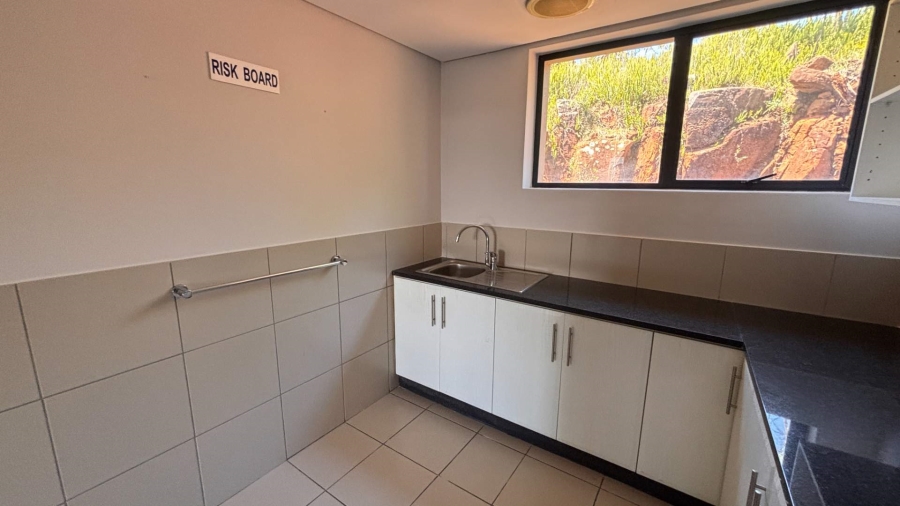 To Let Commercial Property for Rent in Hilton Central KwaZulu-Natal