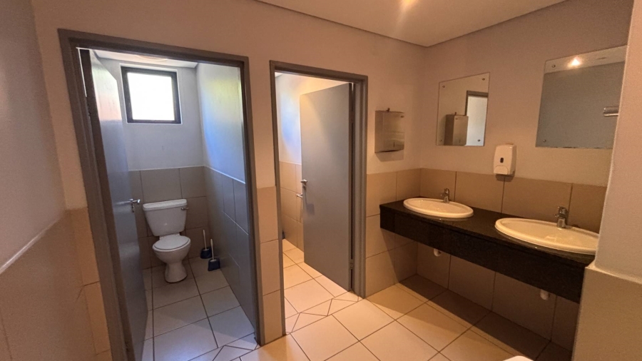 To Let Commercial Property for Rent in Hilton Central KwaZulu-Natal