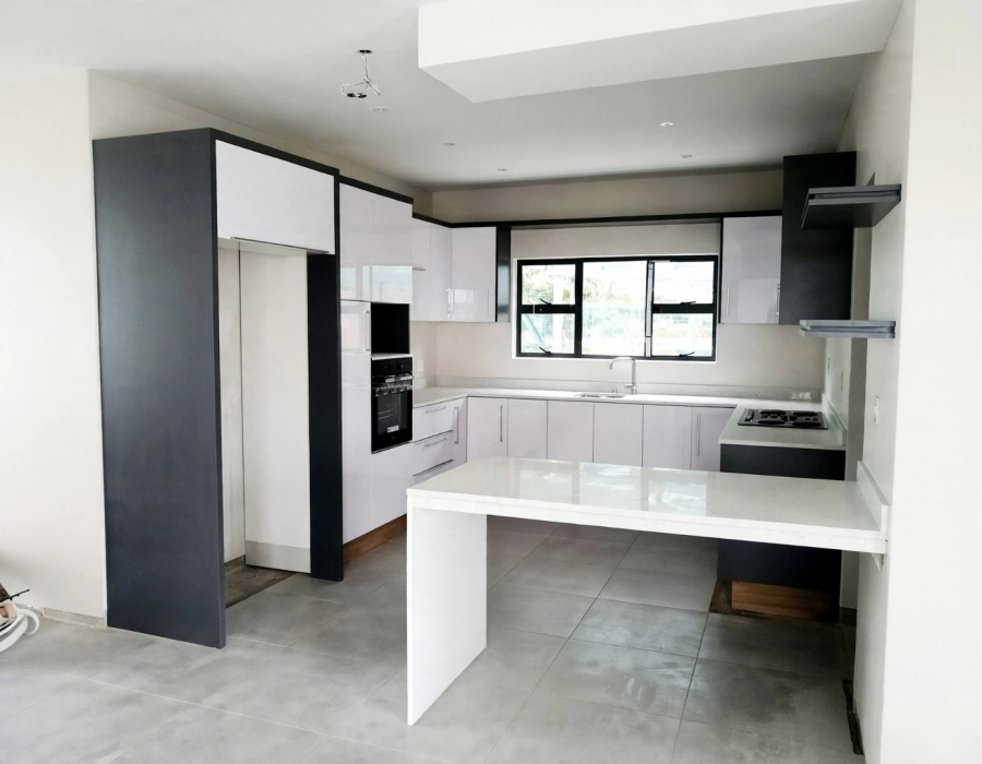 To Let 3 Bedroom Property for Rent in Palm Lakes Estate KwaZulu-Natal