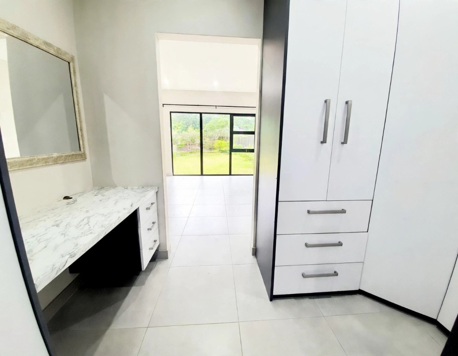 To Let 3 Bedroom Property for Rent in Palm Lakes Estate KwaZulu-Natal