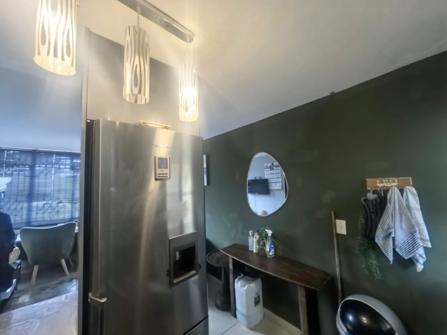 2 Bedroom Property for Sale in Bellair KwaZulu-Natal