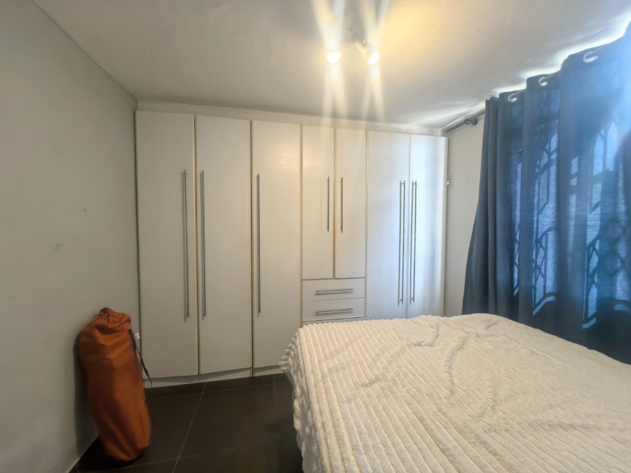2 Bedroom Property for Sale in Bellair KwaZulu-Natal