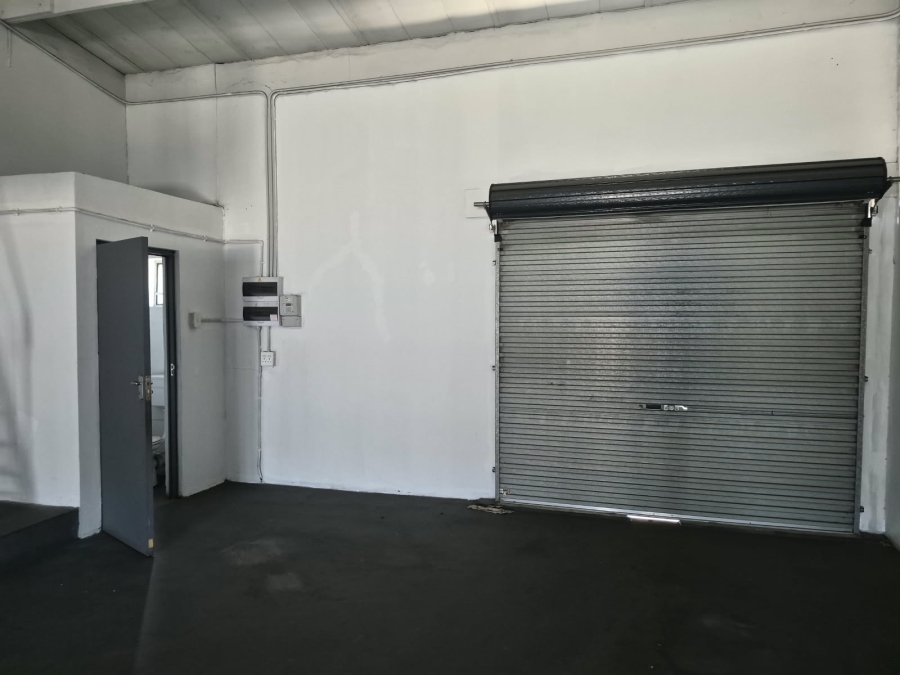 To Let Commercial Property for Rent in Alton KwaZulu-Natal