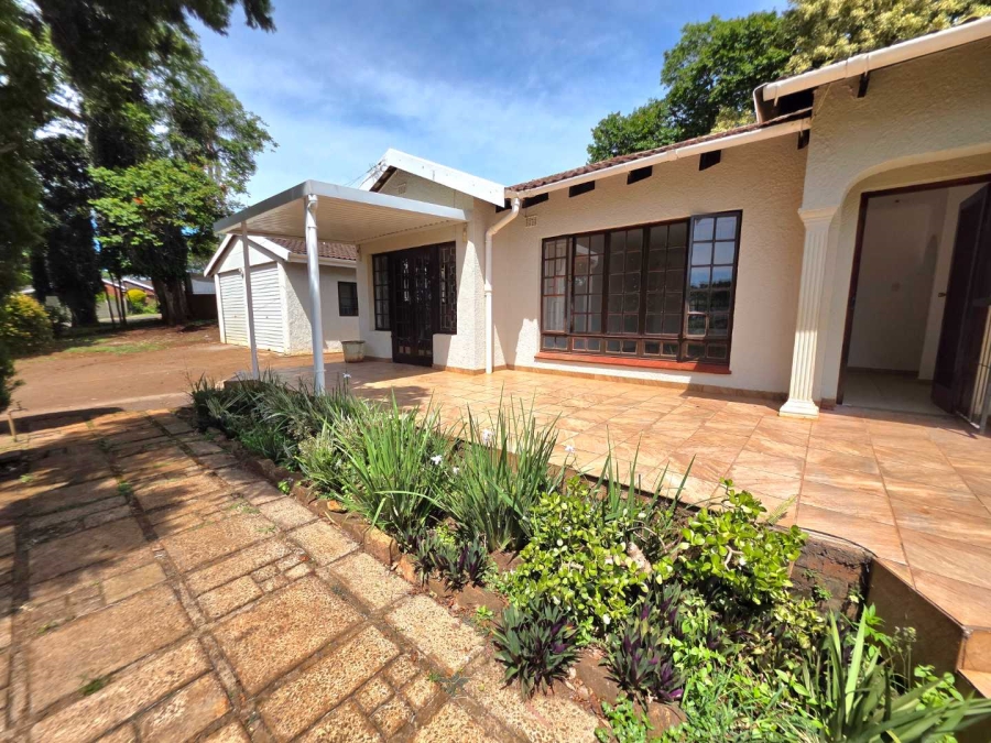 4 Bedroom Property for Sale in Waterfall KwaZulu-Natal