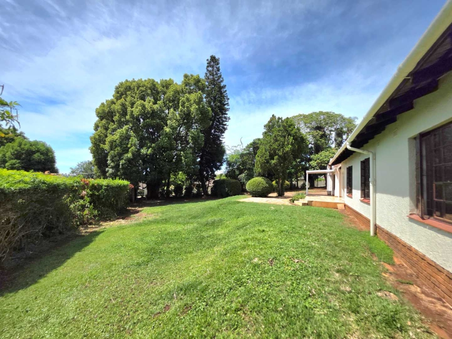 4 Bedroom Property for Sale in Waterfall KwaZulu-Natal