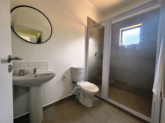 To Let 2 Bedroom Property for Rent in Waterfall KwaZulu-Natal