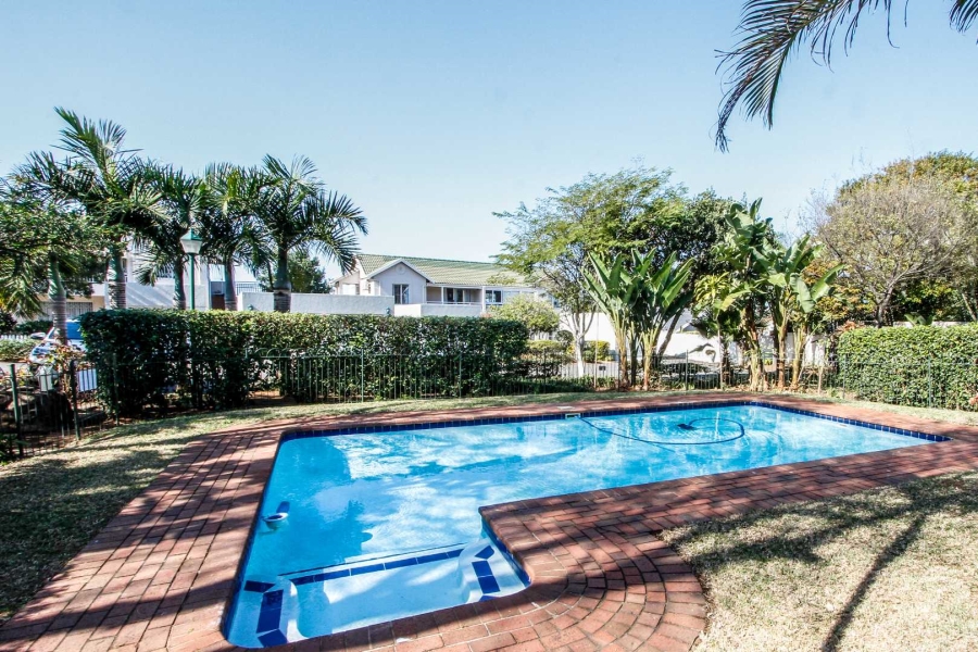 To Let 2 Bedroom Property for Rent in Umhlanga KwaZulu-Natal